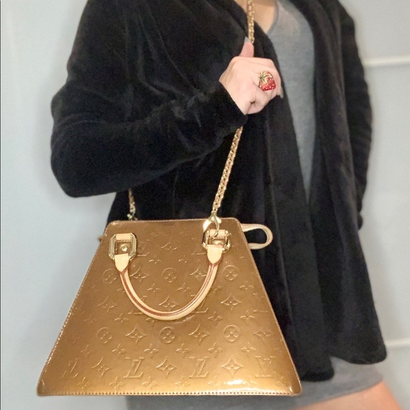 LOUIS VUITTON Vernis Forsyth Handbag added Chain - Picture 4 of 12